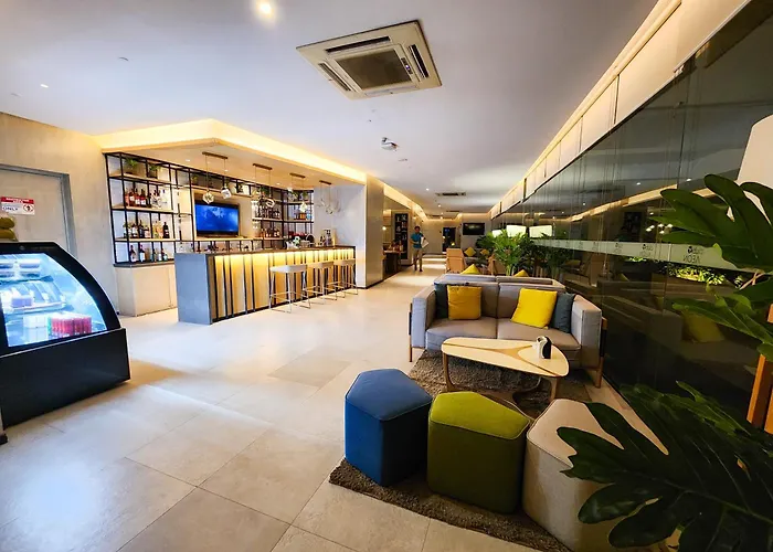 1 Bedroom Apartment In Aeon Towers I City Views I Free Wi-Fi, Gym And Pool