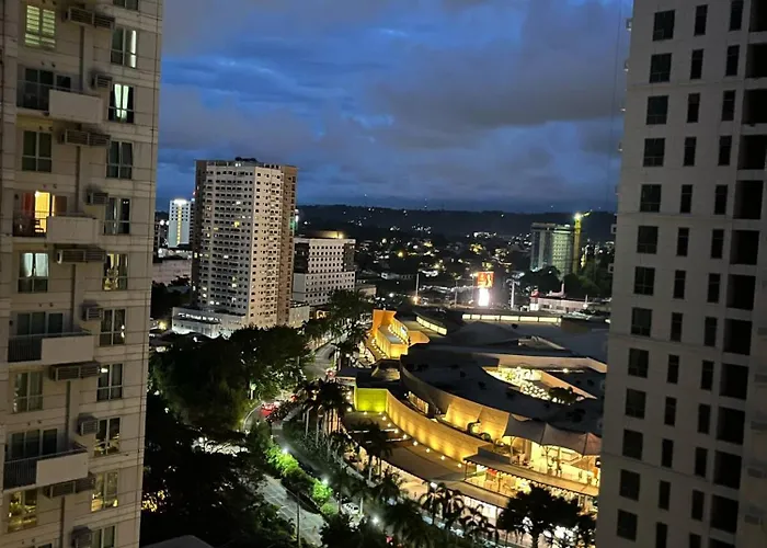1 Bedroom With Balcony In Abreeza Mall