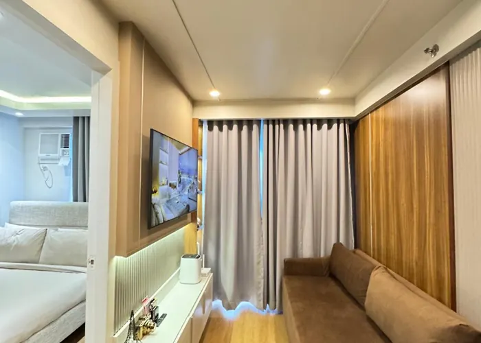 1413 Home Suites Arezzo Place Davao